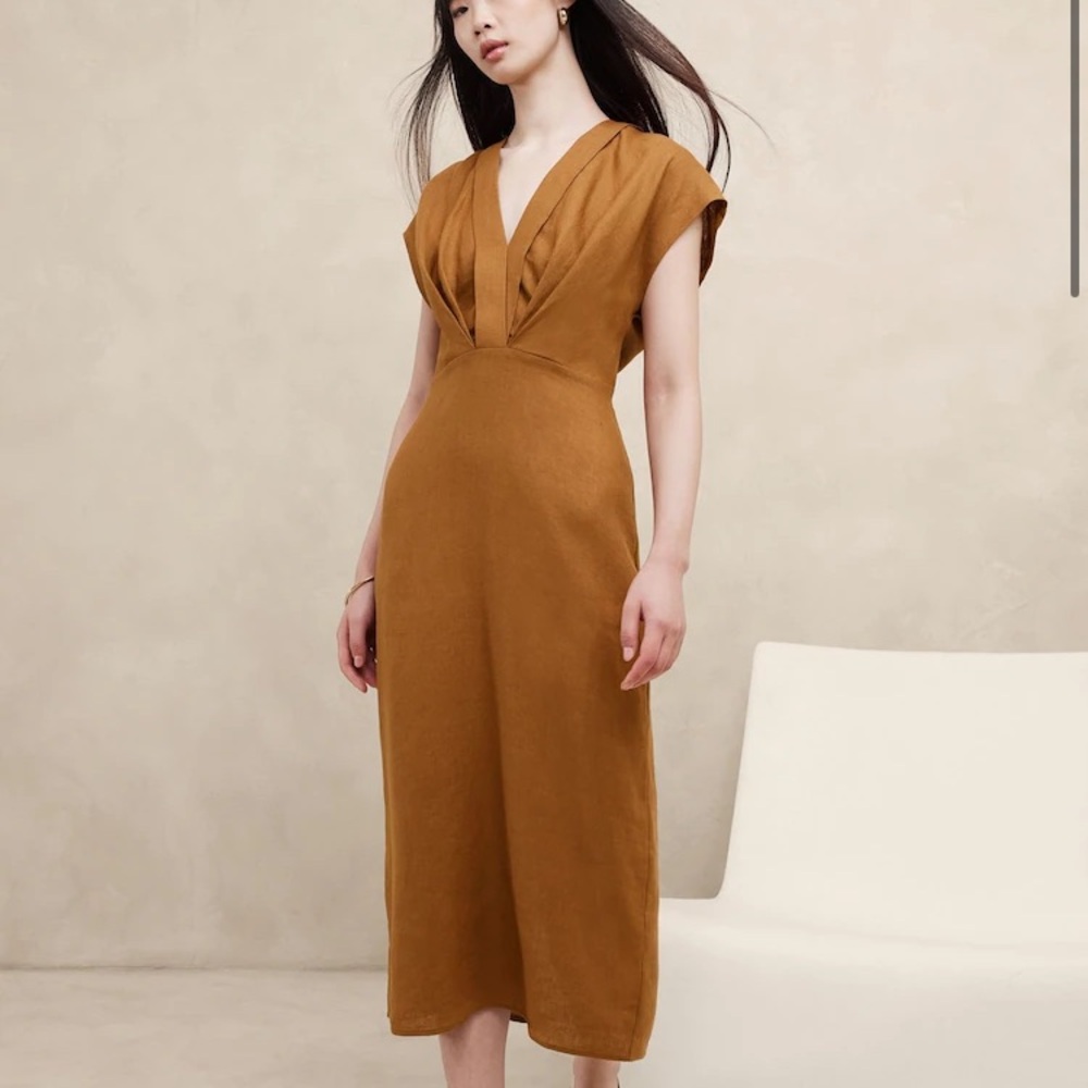 New w Tag: Banana Republic Mari Midi Dress. Linen. Size 0